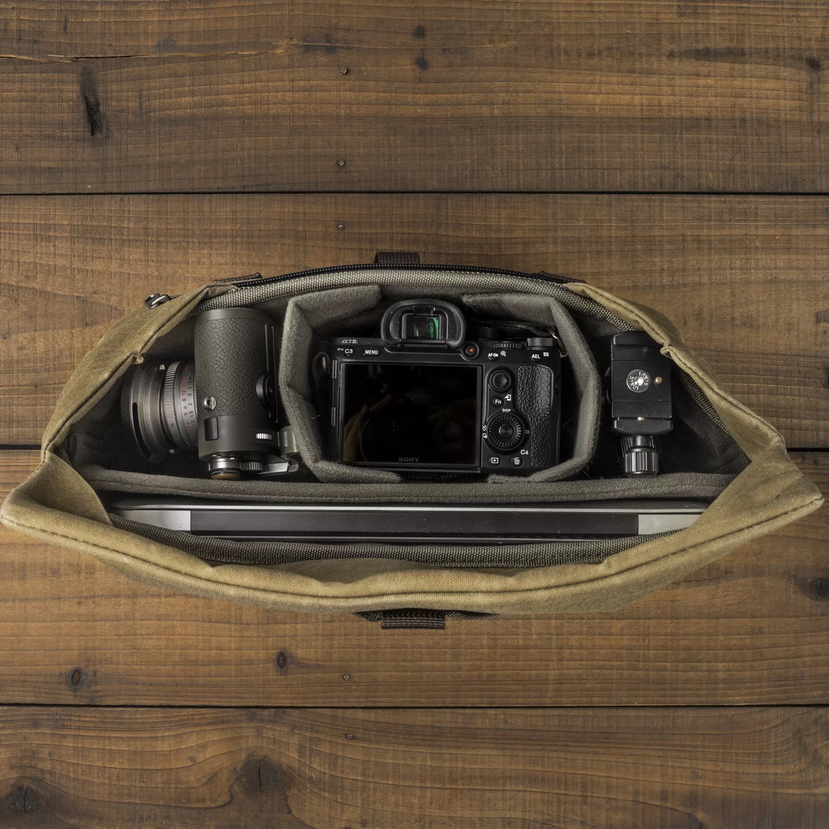 Pilot Travel Camera Bag 10 L