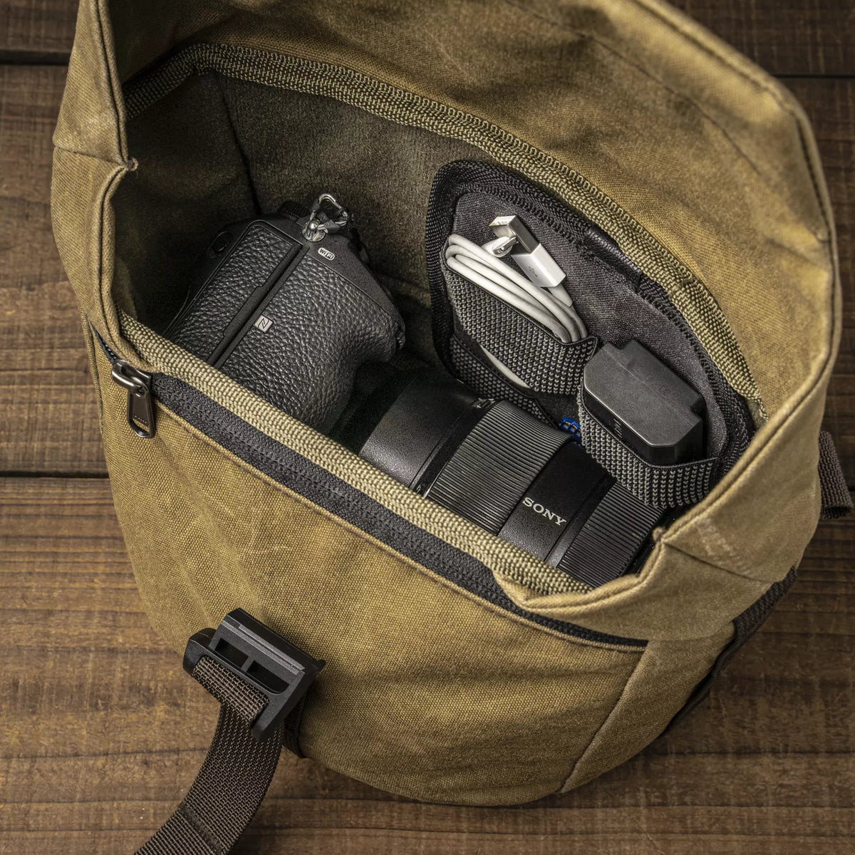 Pilot Travel Camera Bag 3.5 L