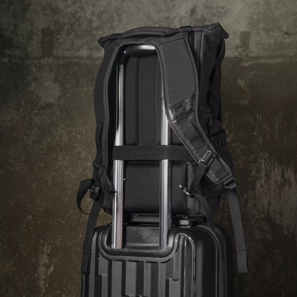 Pilot Travel Camera 18 L - Reppu