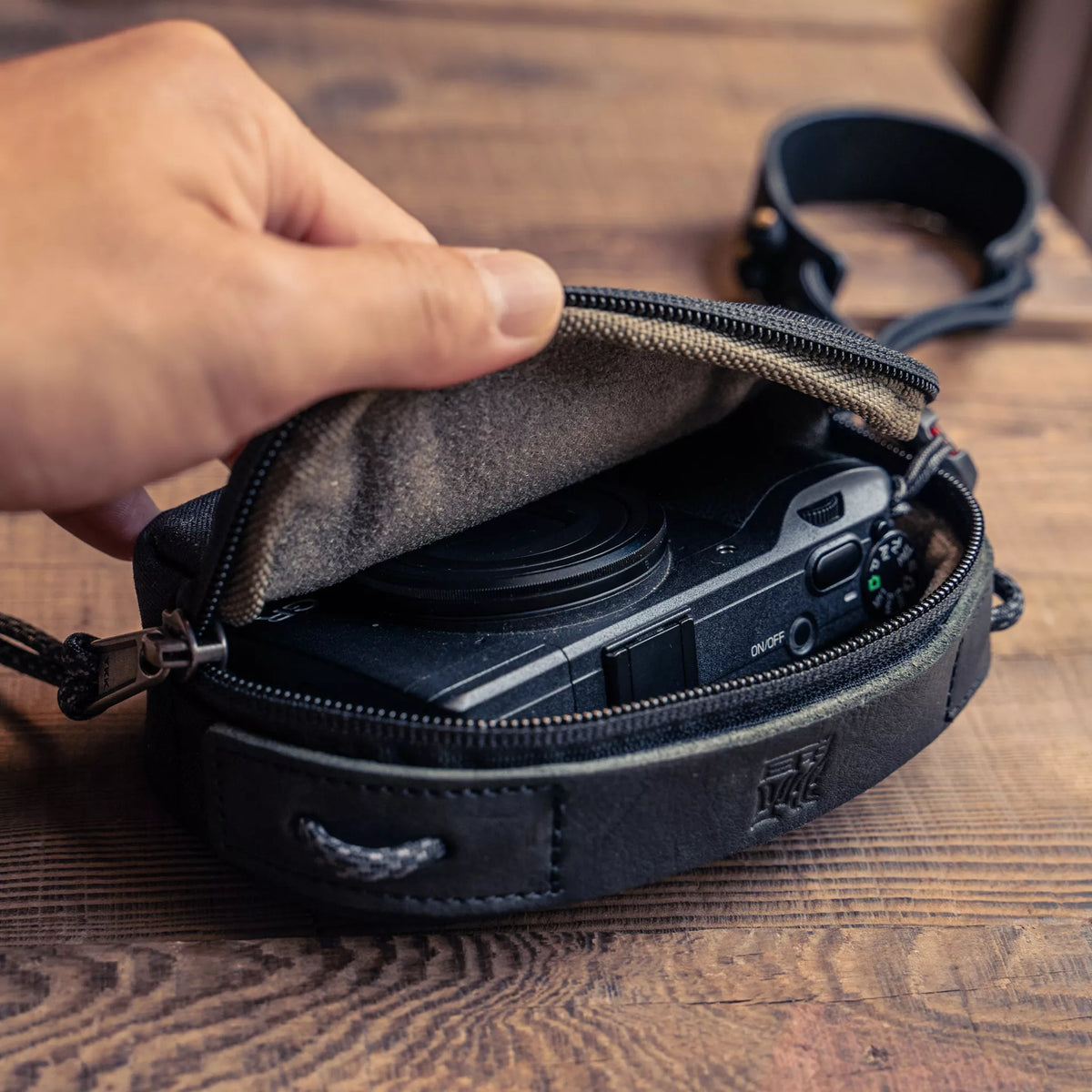 Portable Camera Pouch
