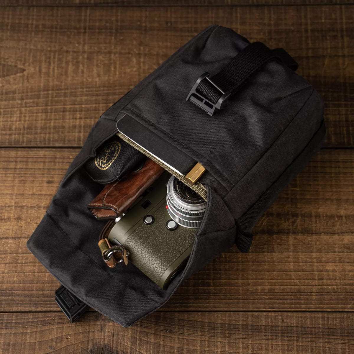 Pilot Travel Camera Bag 2 L