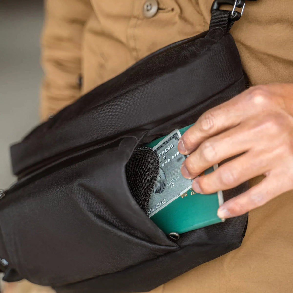 Sling Pouch 3.5 L