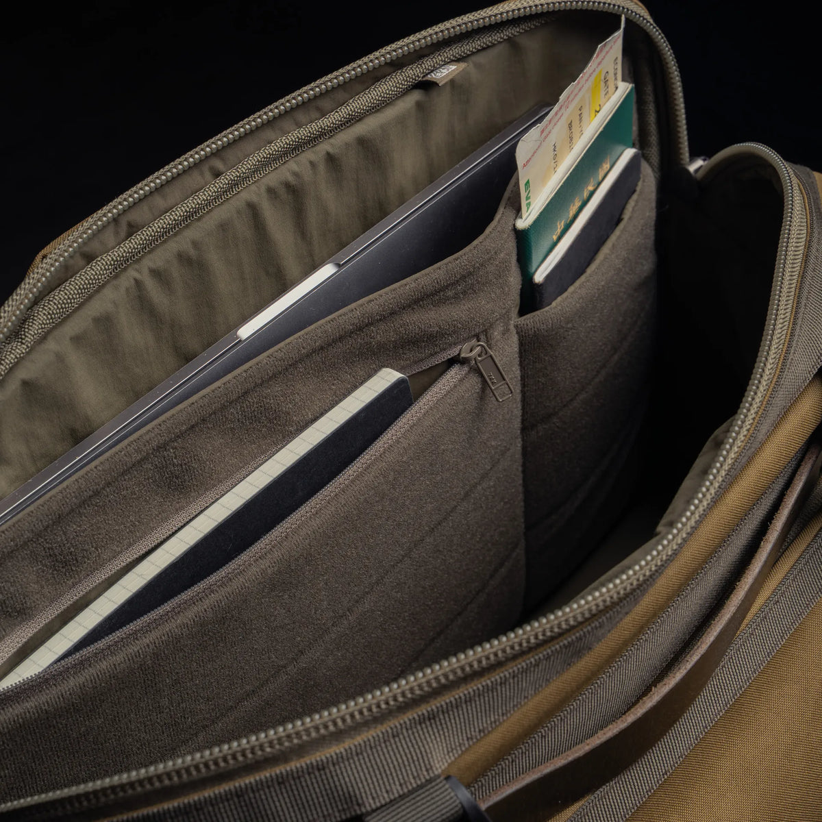 Lightning Rider V2 Sling Bag 13 L