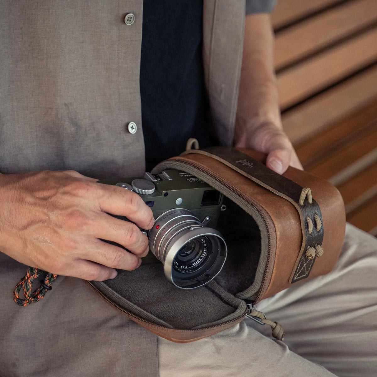 Full Leather Portable Camera Pouch