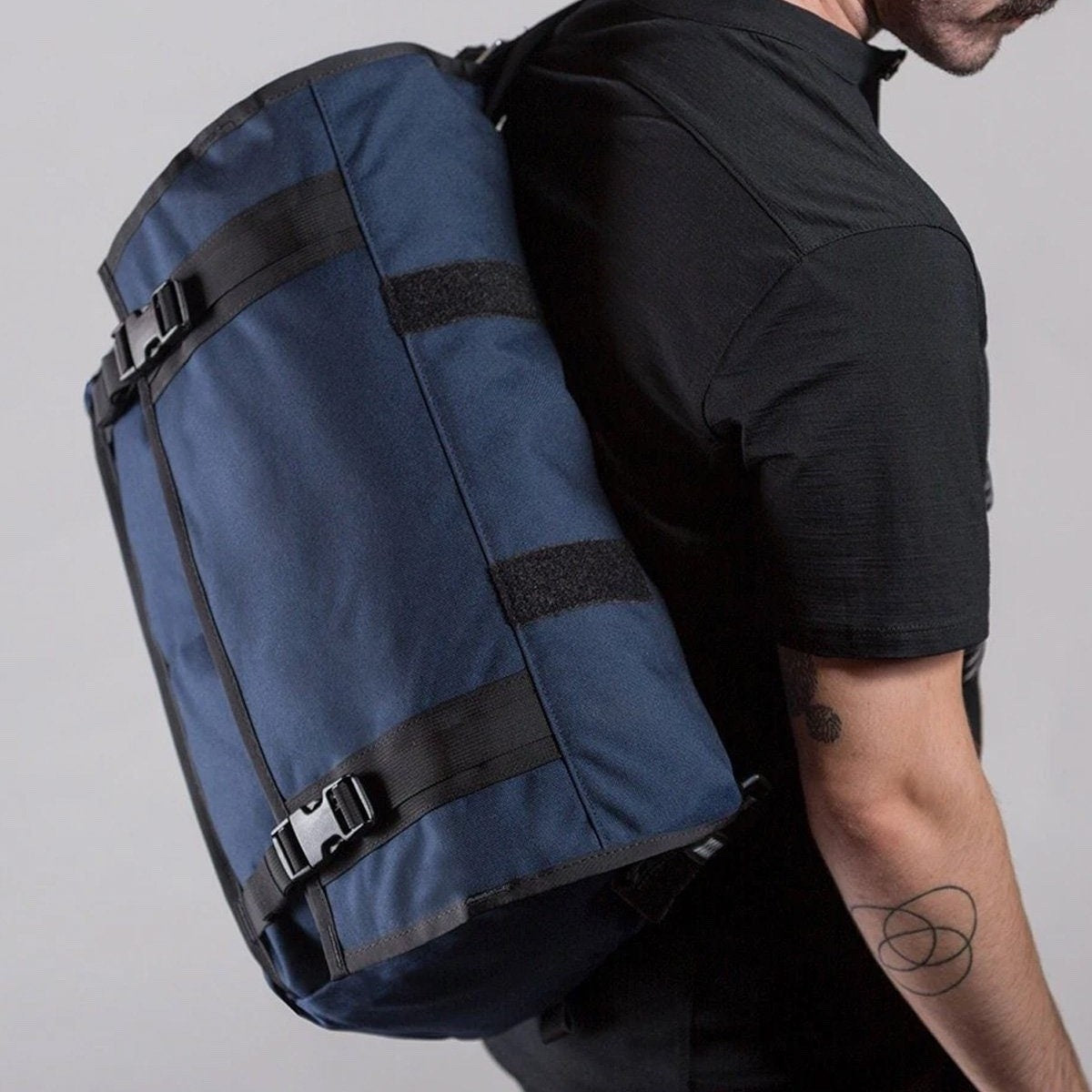 Rummy Messenger Bag