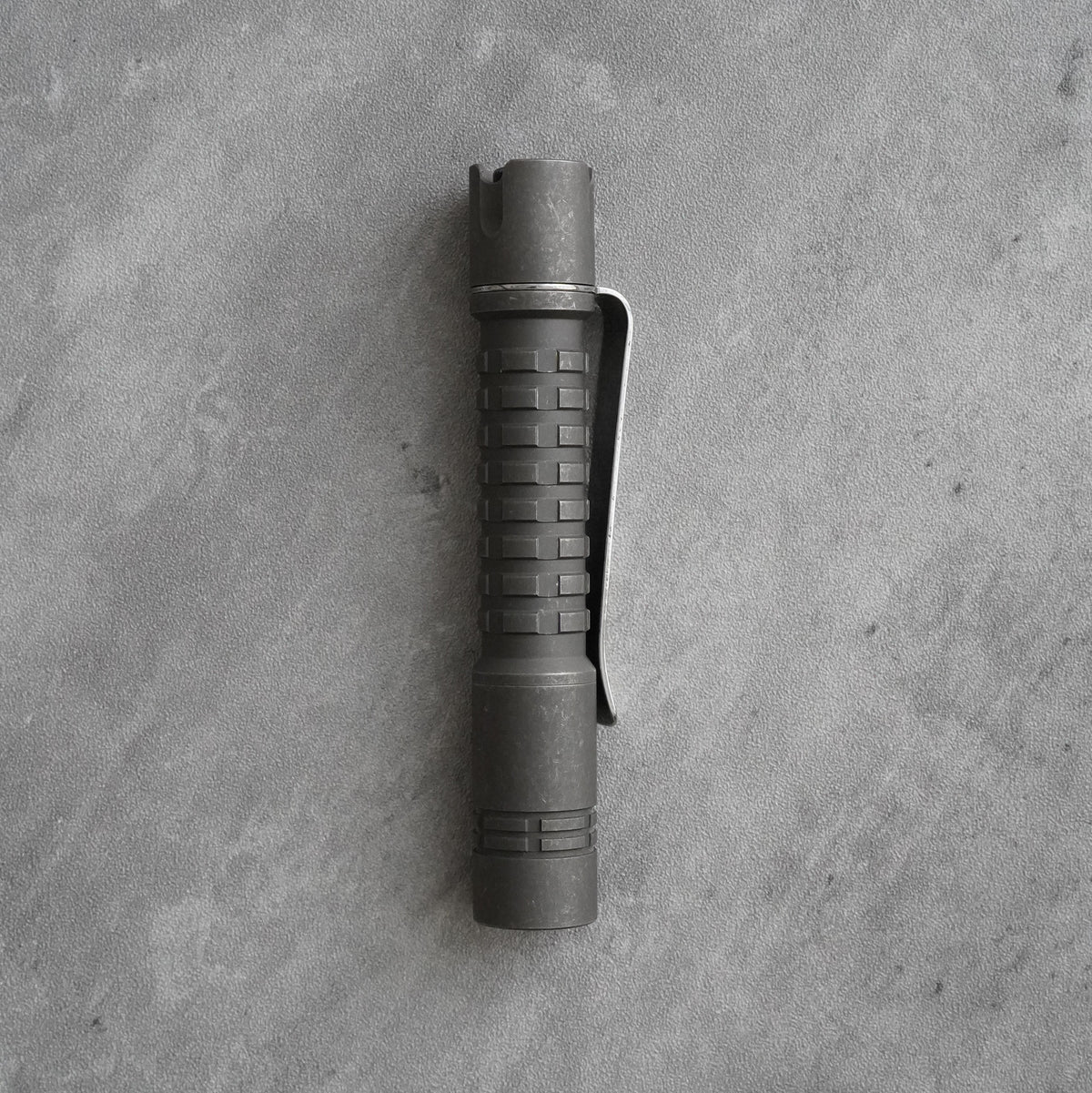 Pineapple Mini Wide Clip