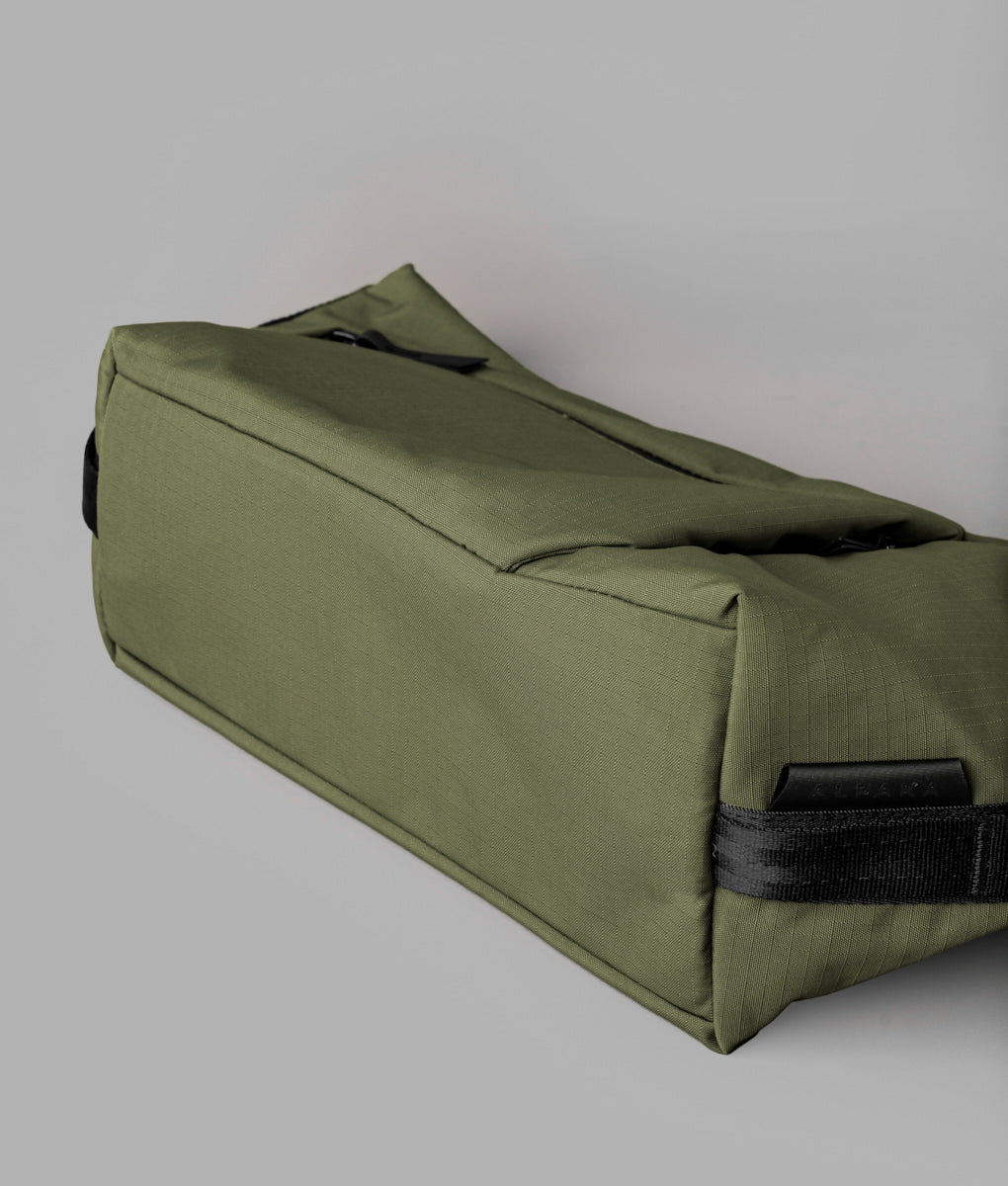 Flow Satchel 4 L