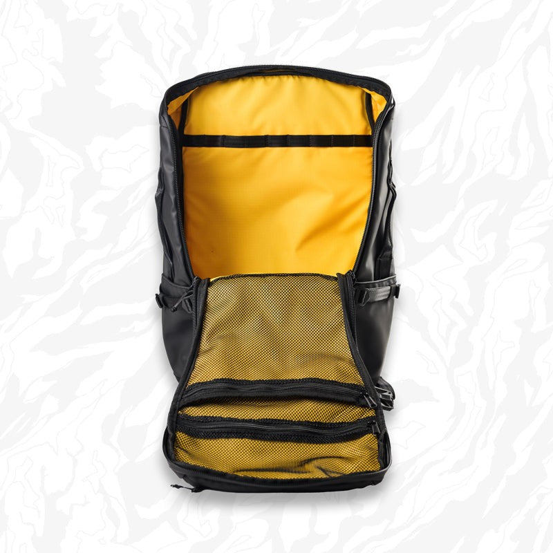 Clamshell 38 Backpack