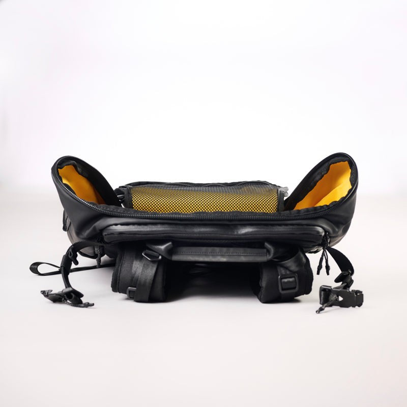 Clamshell 38 Backpack