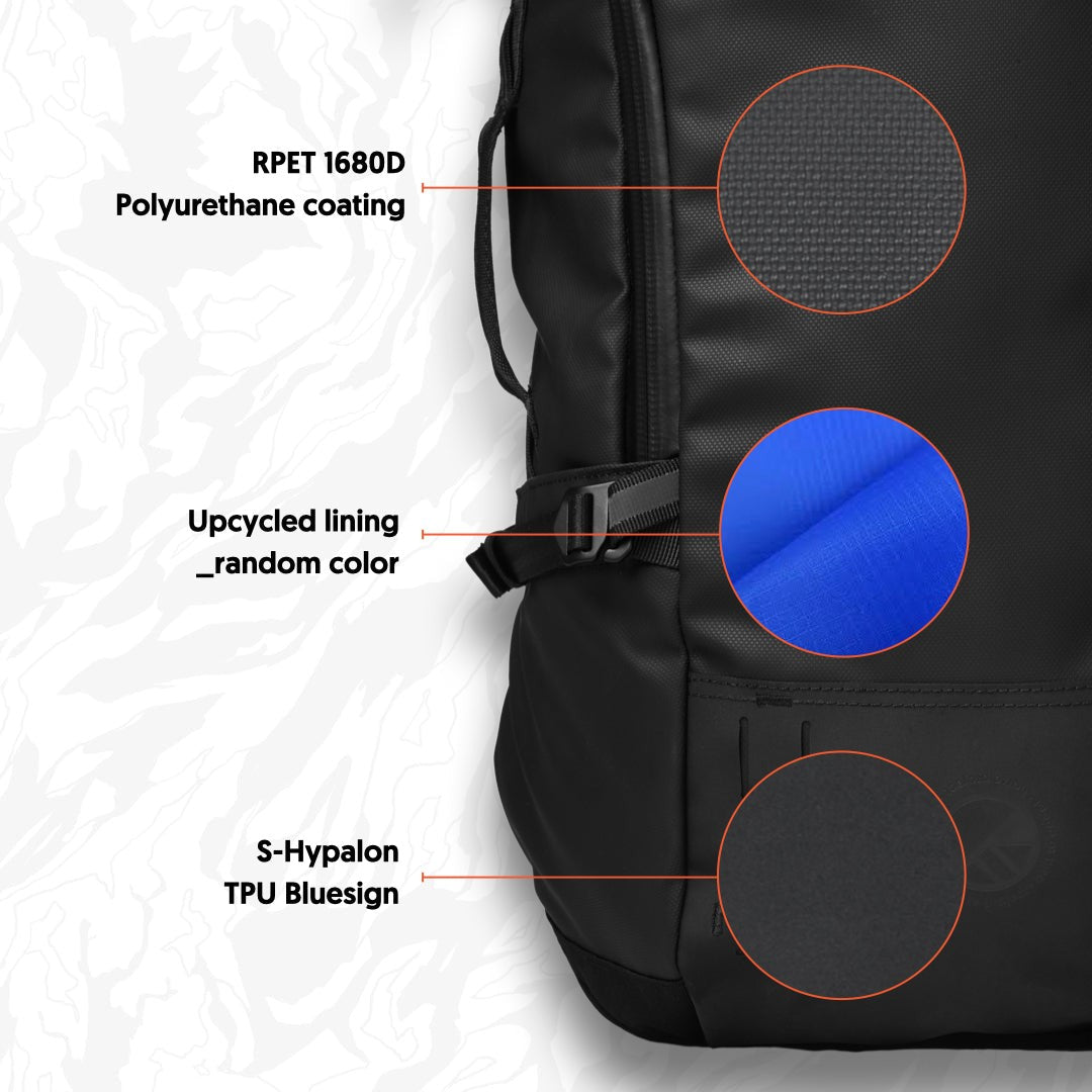 Clamshell 38 Backpack