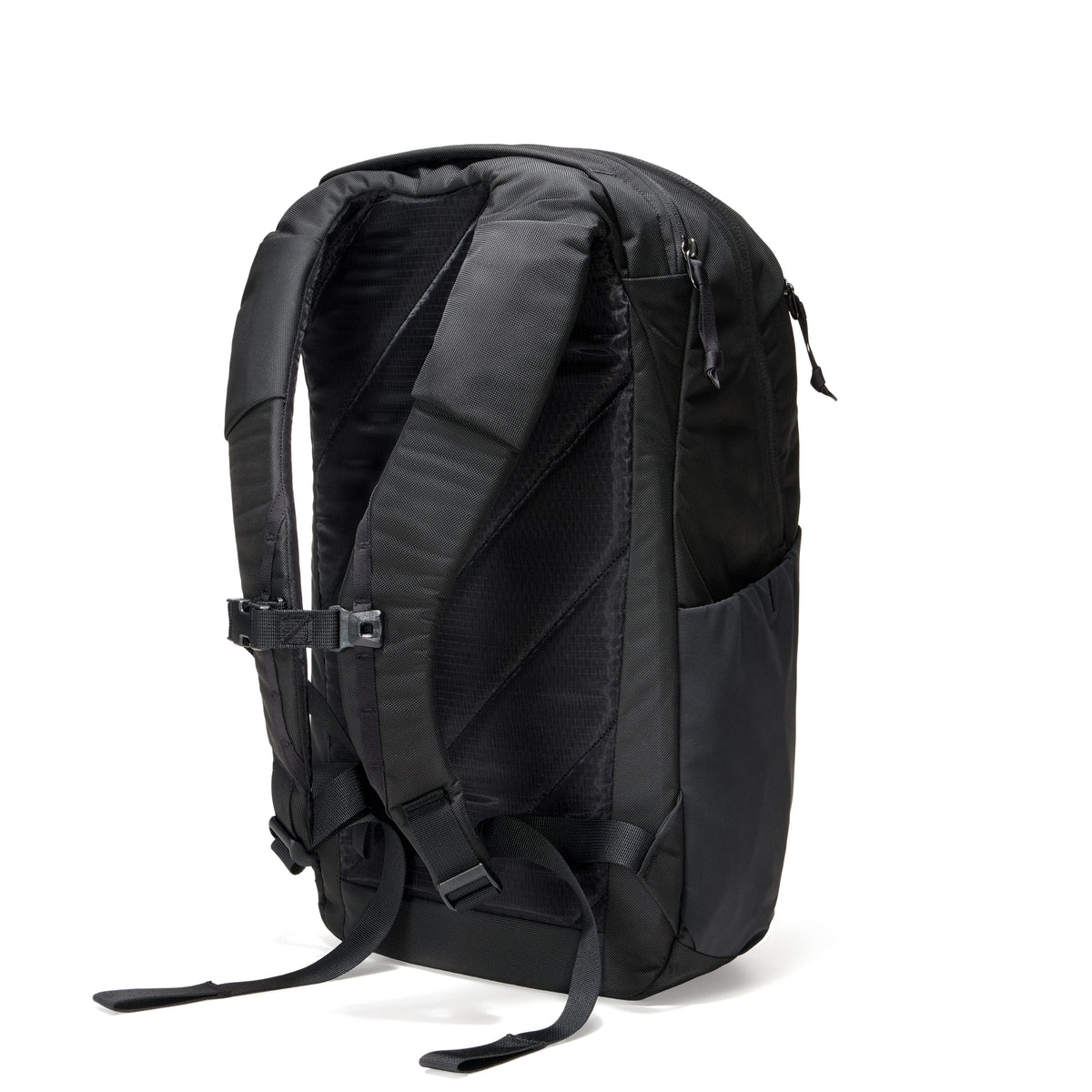 Civic Half Zip 22 L Backpack