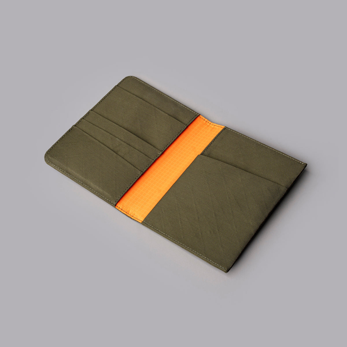 Ark Bifold Passport Wallet