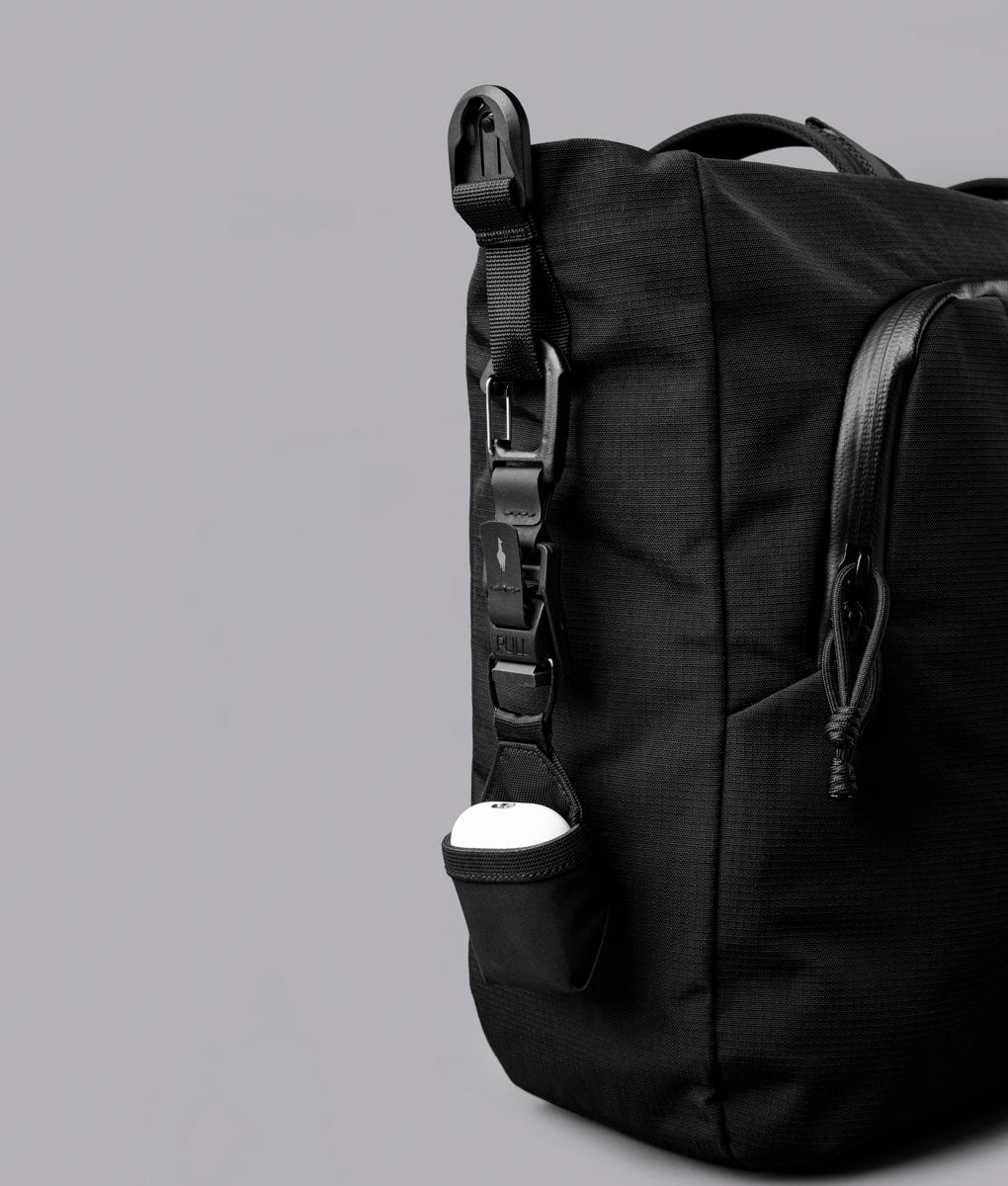 BravoTote14LAxoflux400DRipstopNylonBlack_0014.jpg