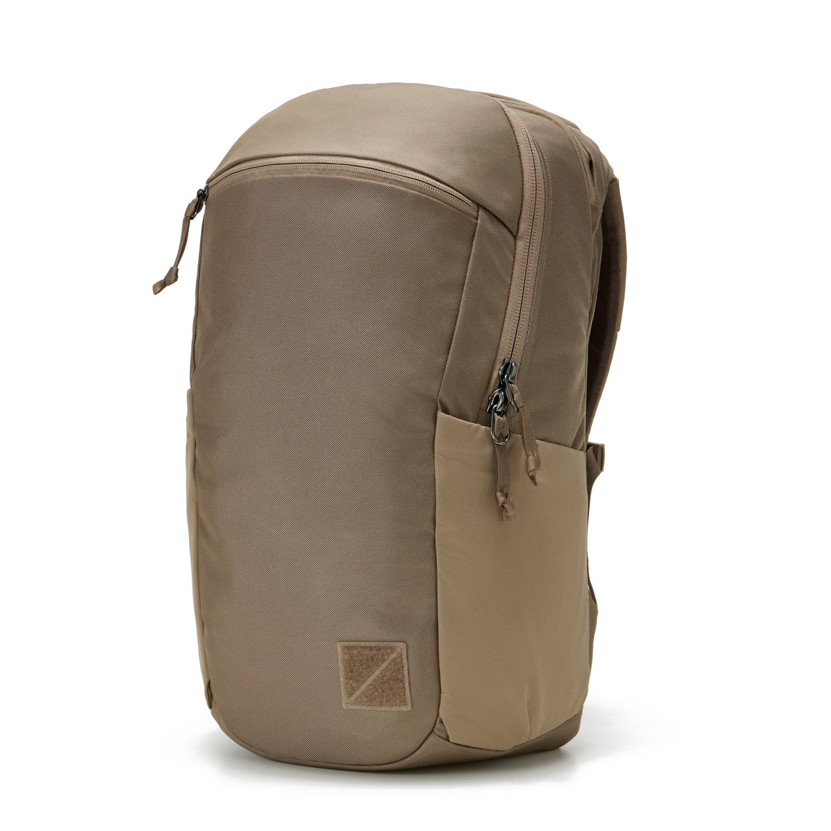 Civic Half Zip 22 L Backpack