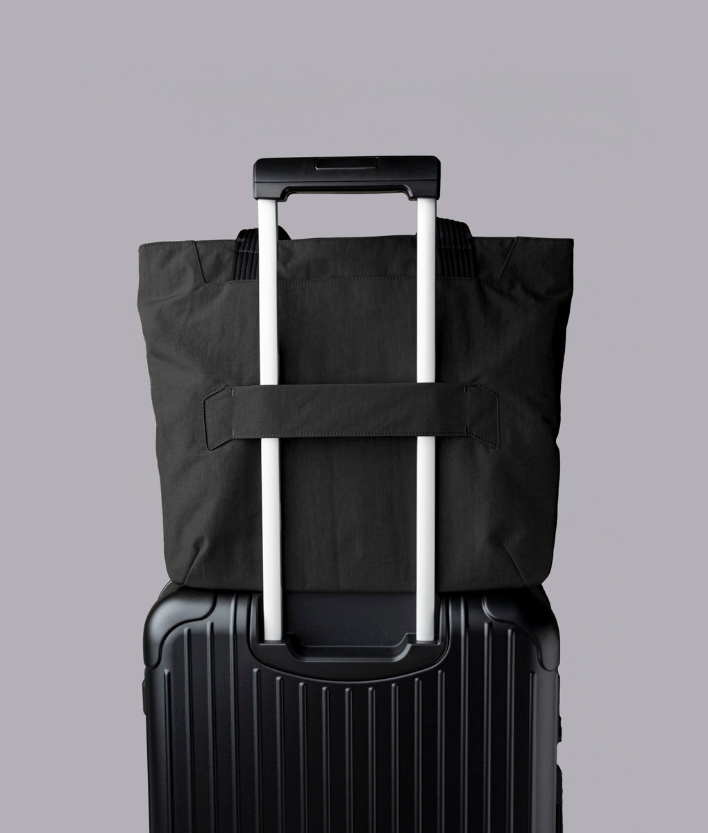 Flight Tote