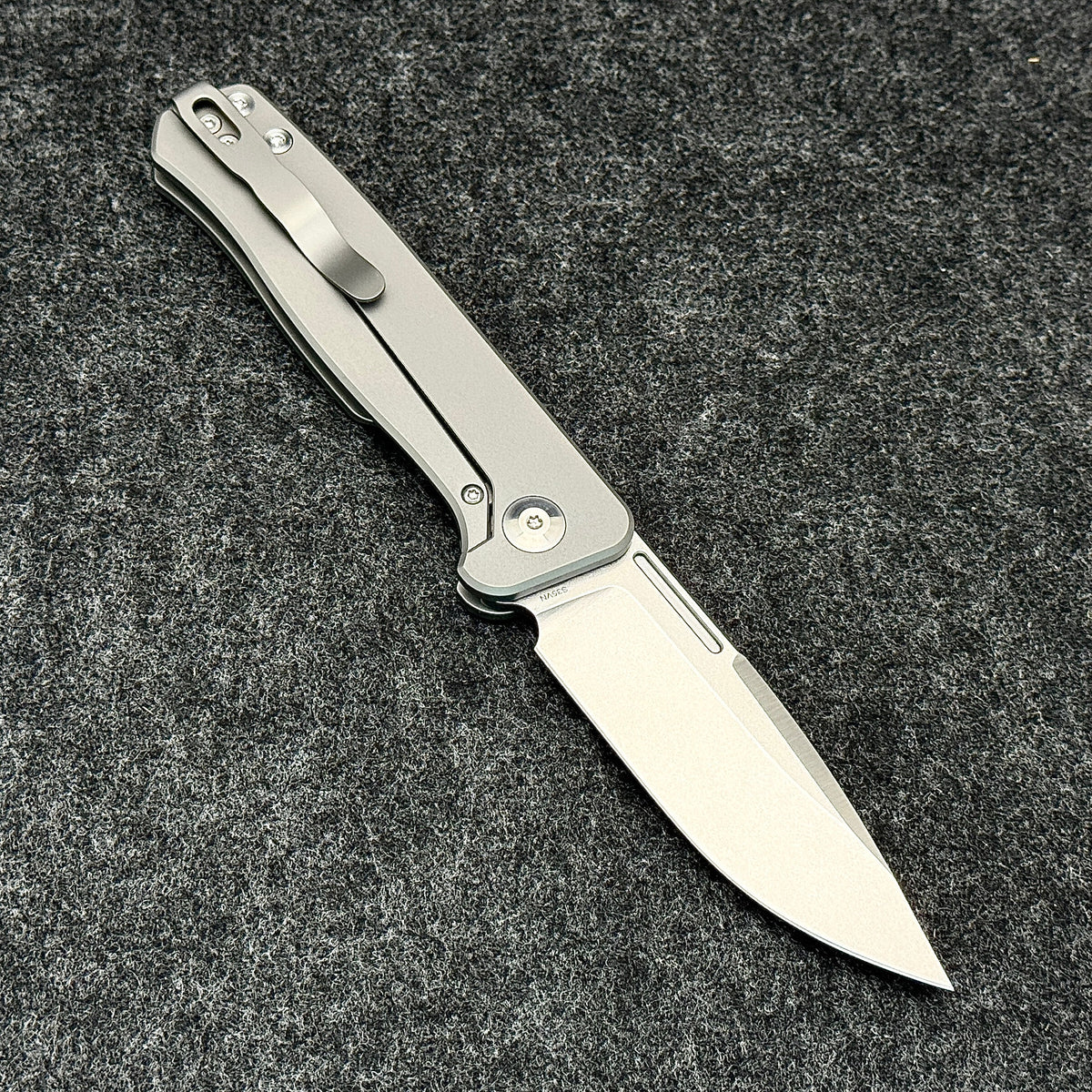 Neutron Star Era-2 Nail Groove Knife