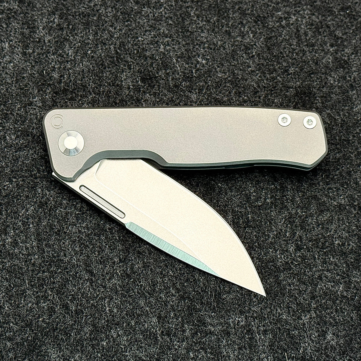 Neutron Star Era-2 Nail Groove Knife