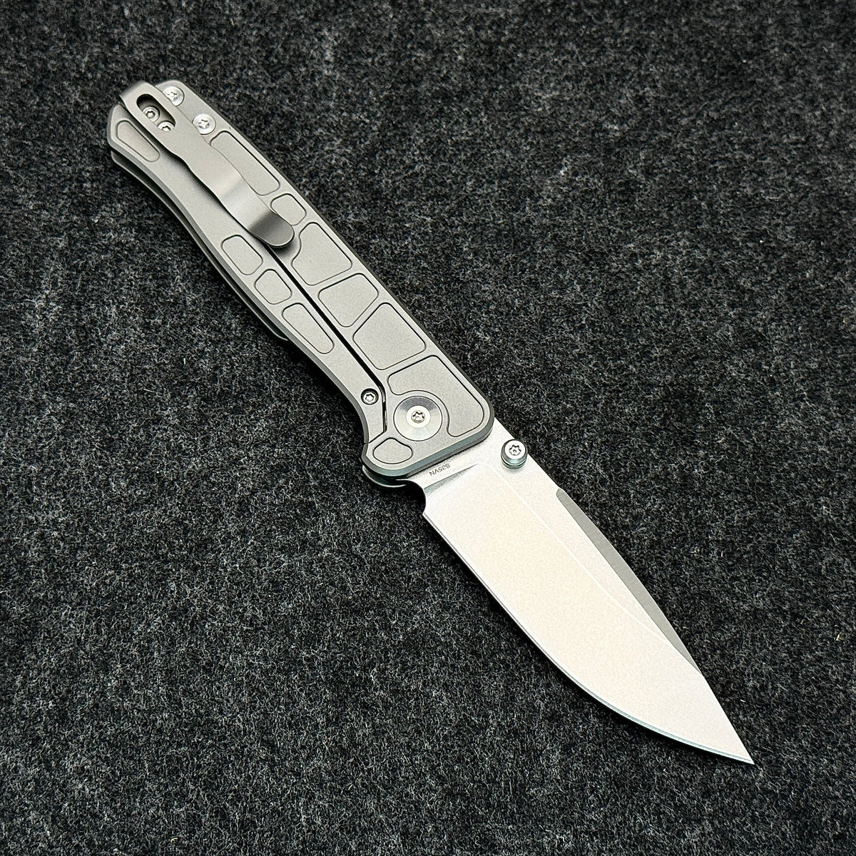 Neutron Star Era-2 Knife