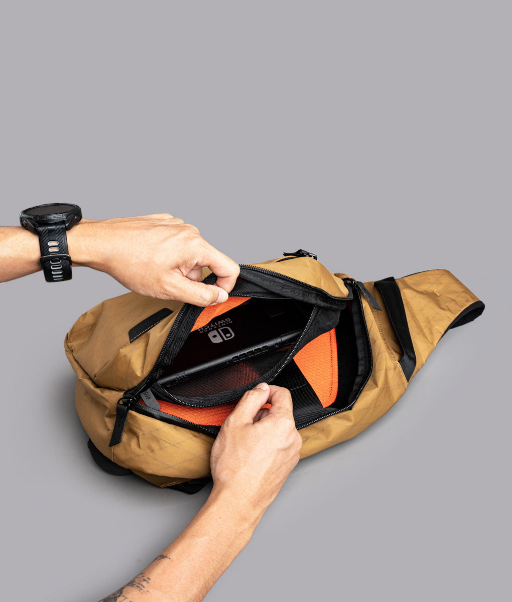 Metro Crossbody