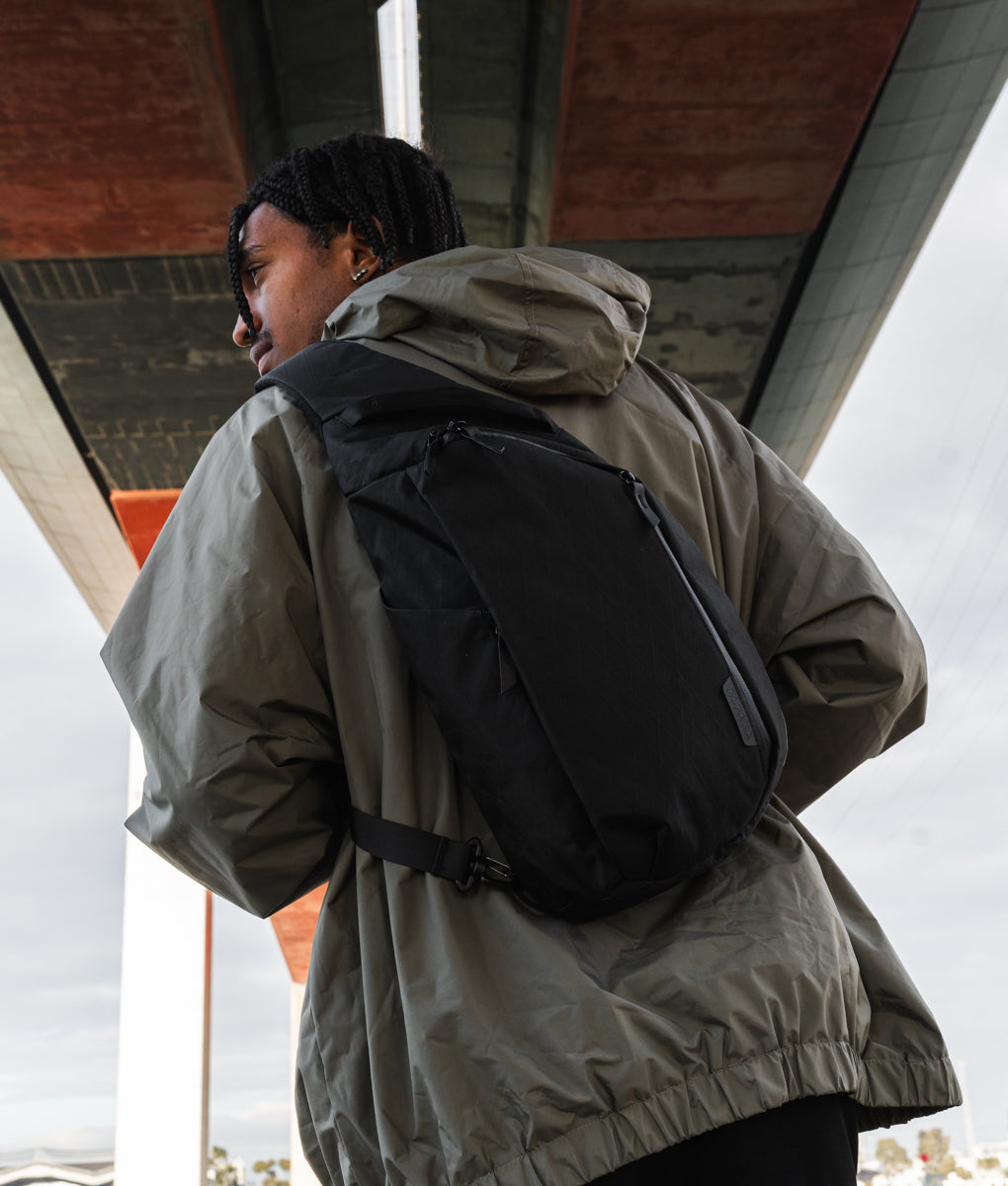 Metro Crossbody