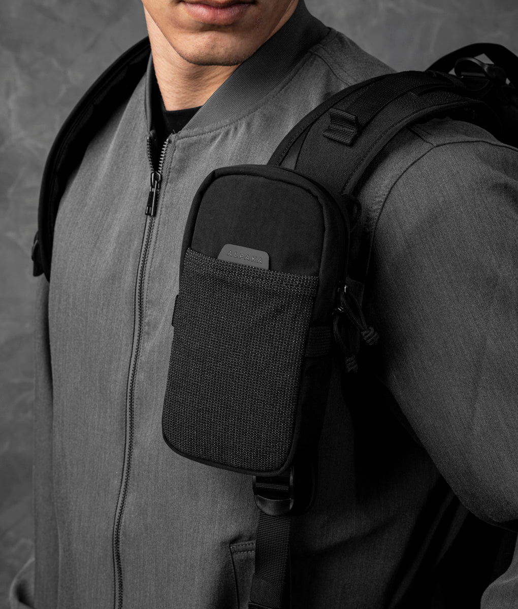 ModularShoulderPocketMaxAxoflux400DBlack_WashedNylon__0019.jpg