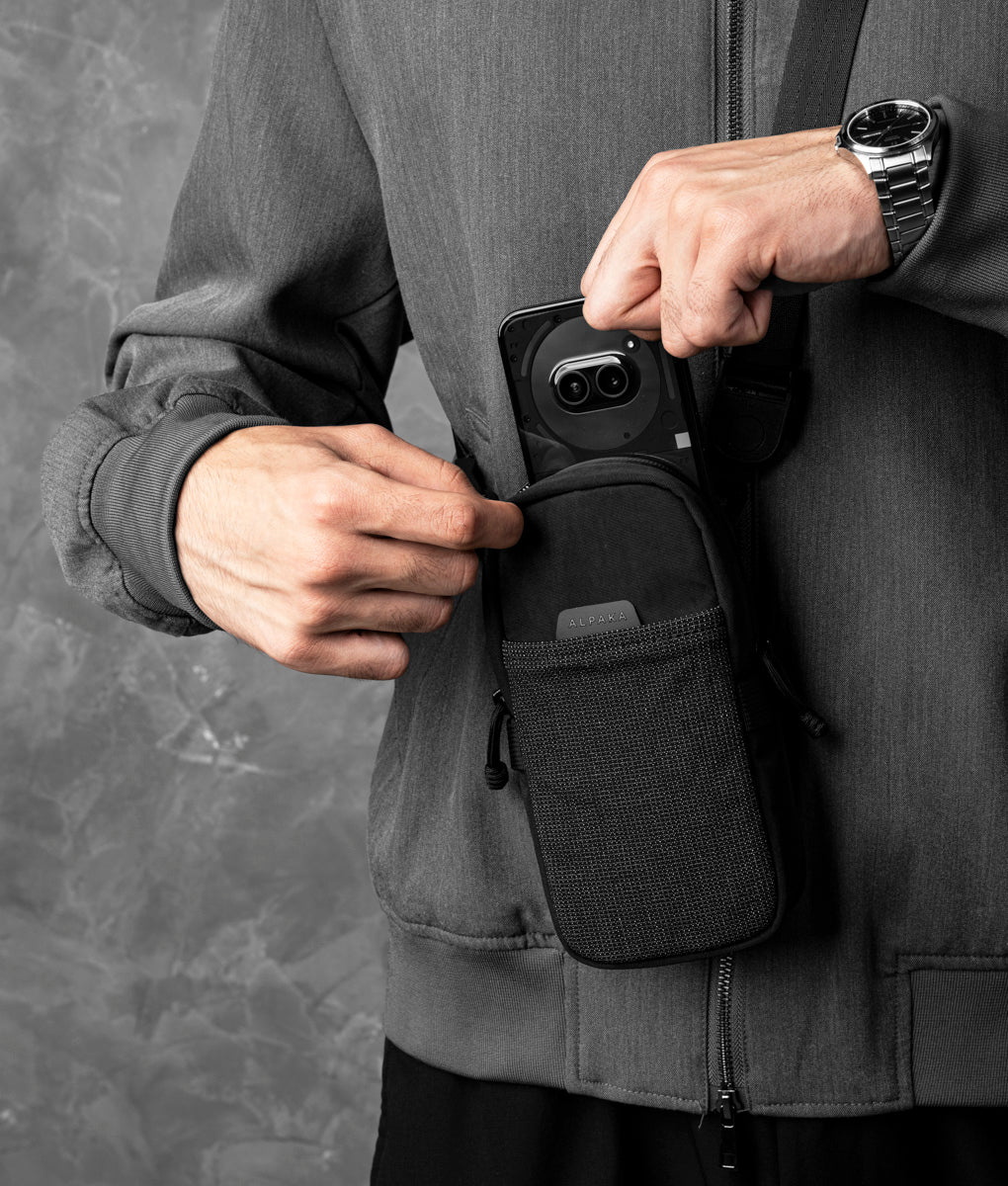 ModularShoulderPocketMaxAxoflux400DBlack_WashedNylon__0023.jpg