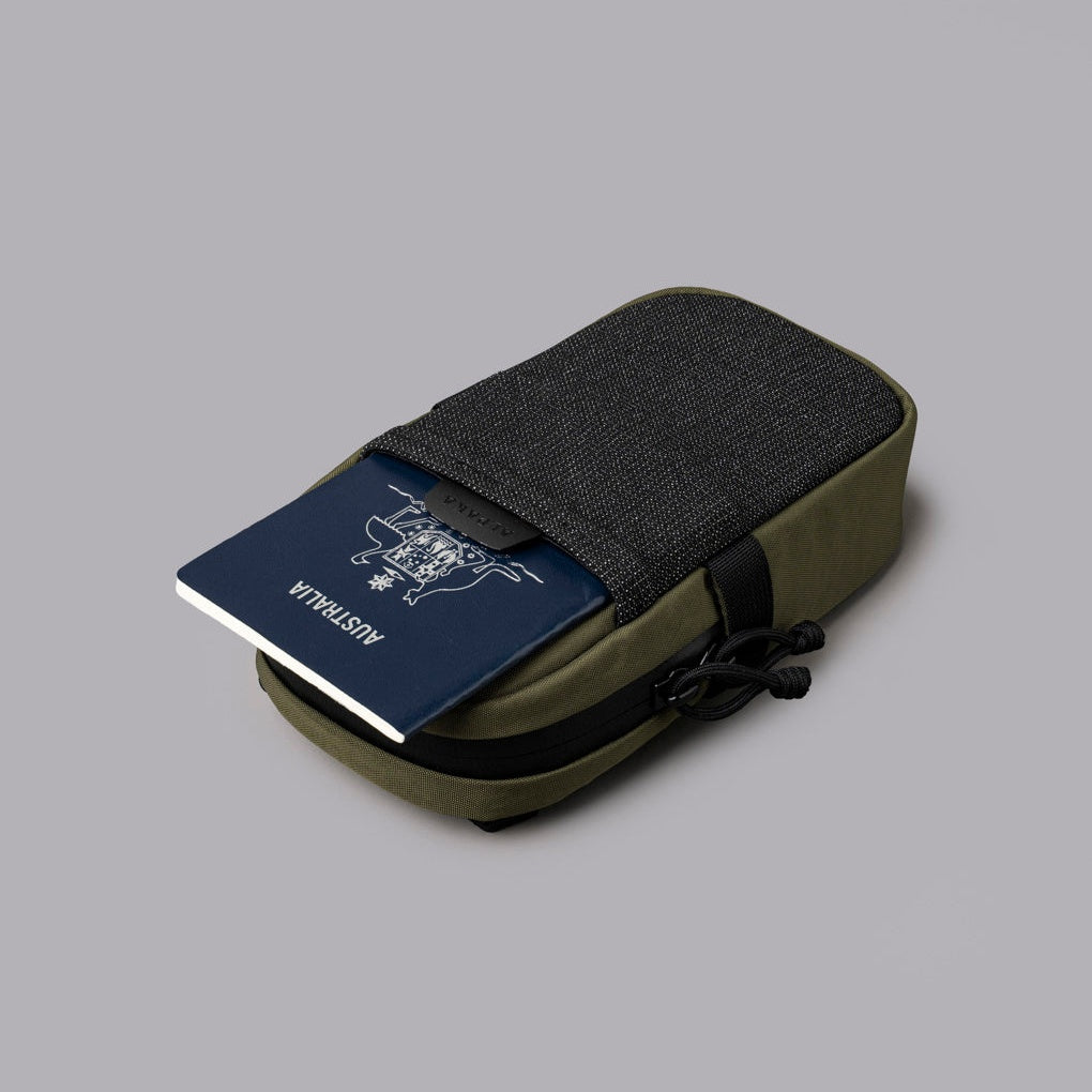 ModularShoulderPocketMaxAxoflux400DGreen_WashedNylon__0003_edited.jpg