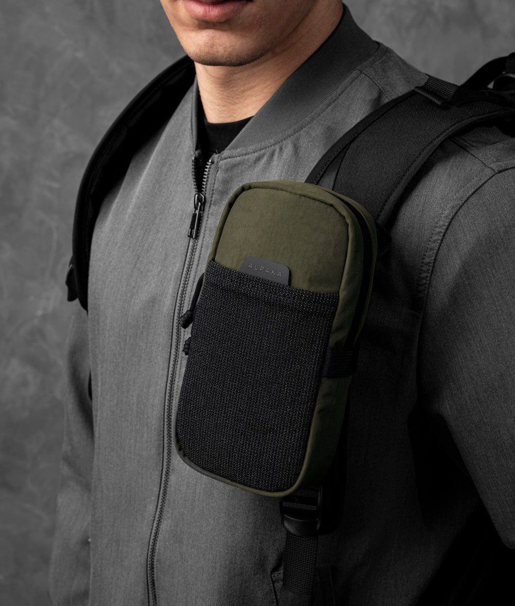 ModularShoulderPocketMaxAxoflux400DGreen_WashedNylon__0019.jpg