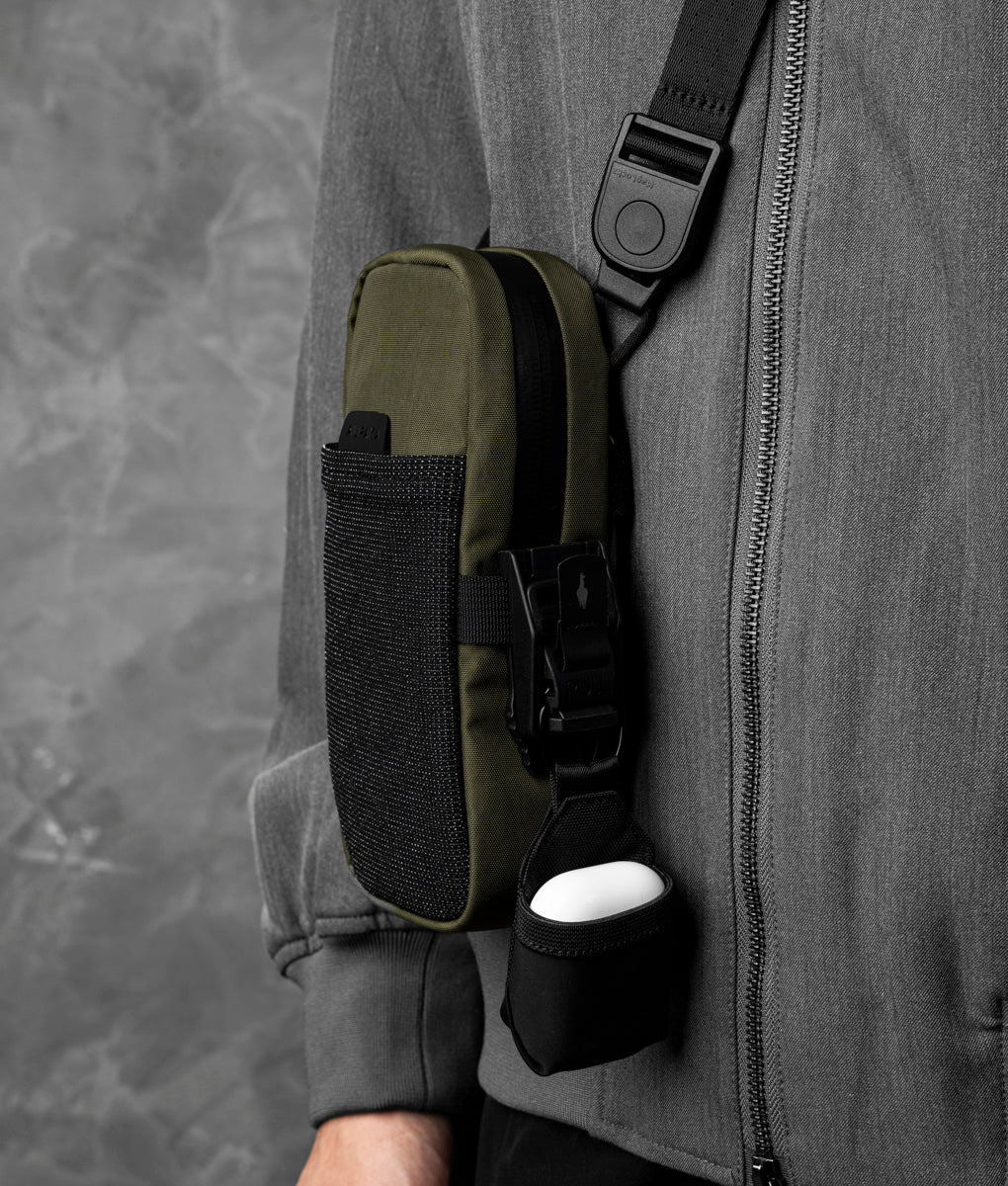 ModularShoulderPocketMaxAxoflux400DGreen_WashedNylon__0025.jpg