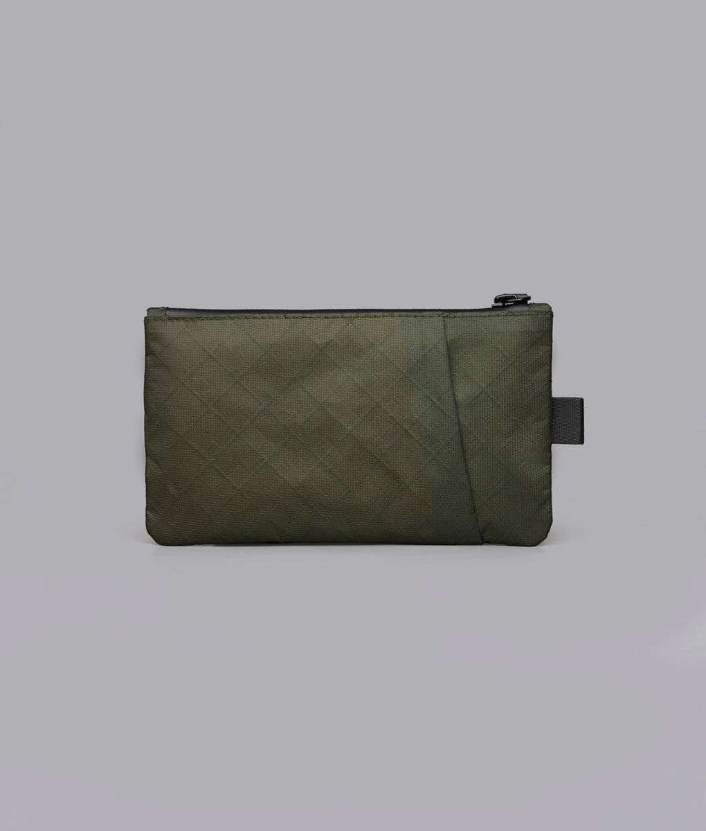 Alpaka Zip Clutch