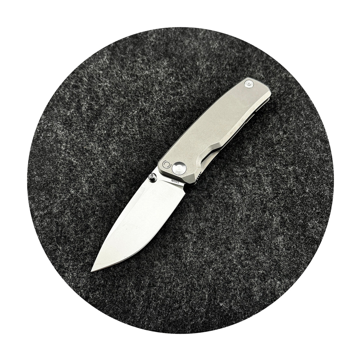 CornCraft Redshift Thumb Stud Knife
