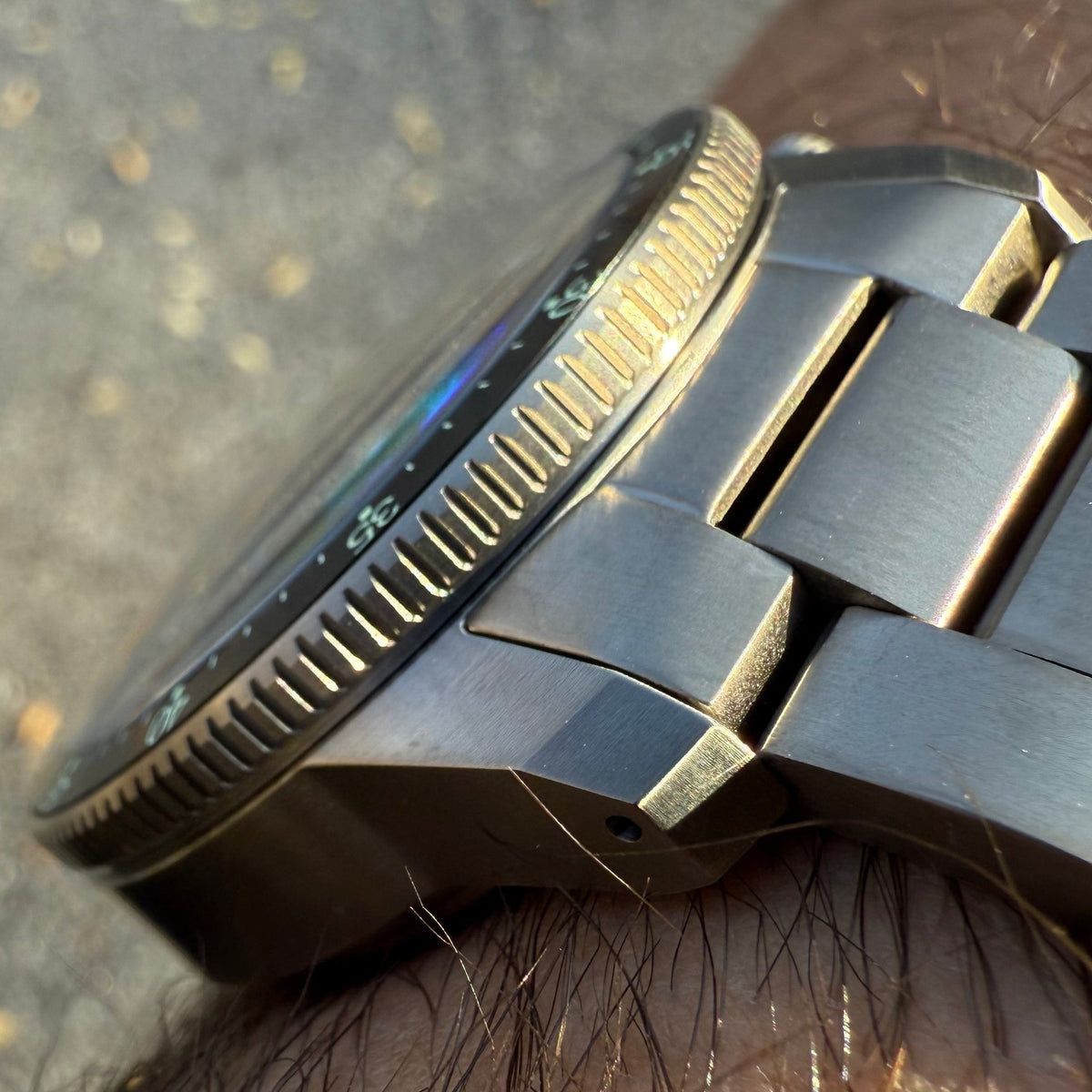 CountyComm Alto Mare 9075 GMT Watch