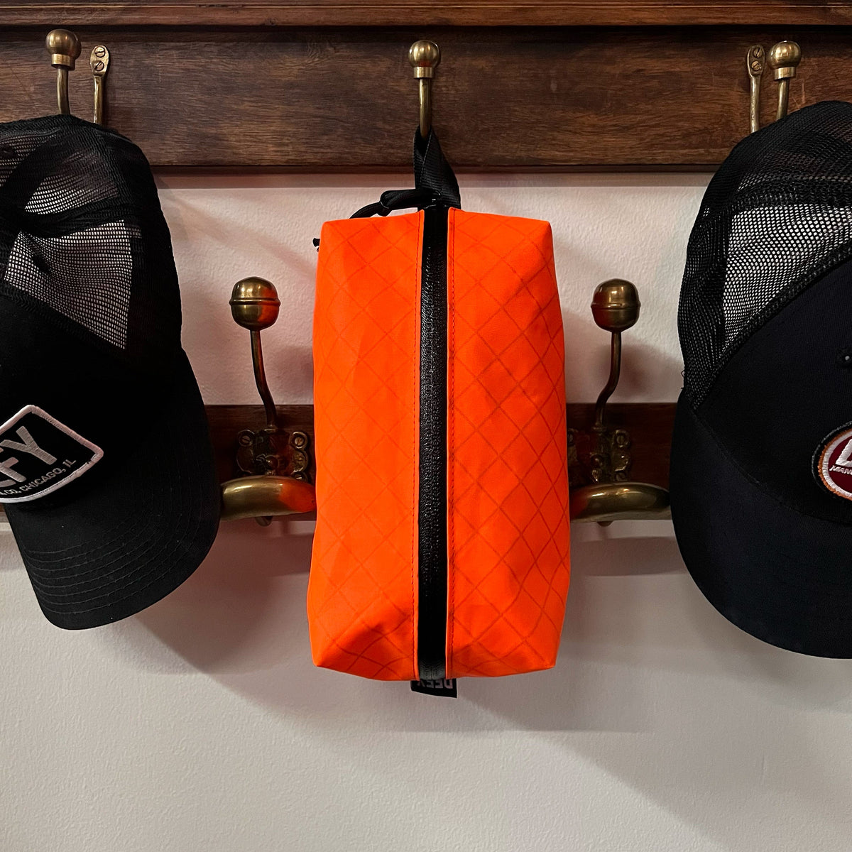 Defy Dopp Kit