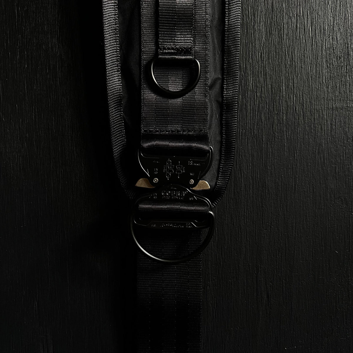 Defy The Ultimate Crossbody Strap Cobra®