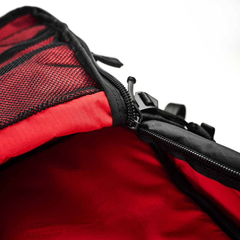 Clamshell 38 Backpack
