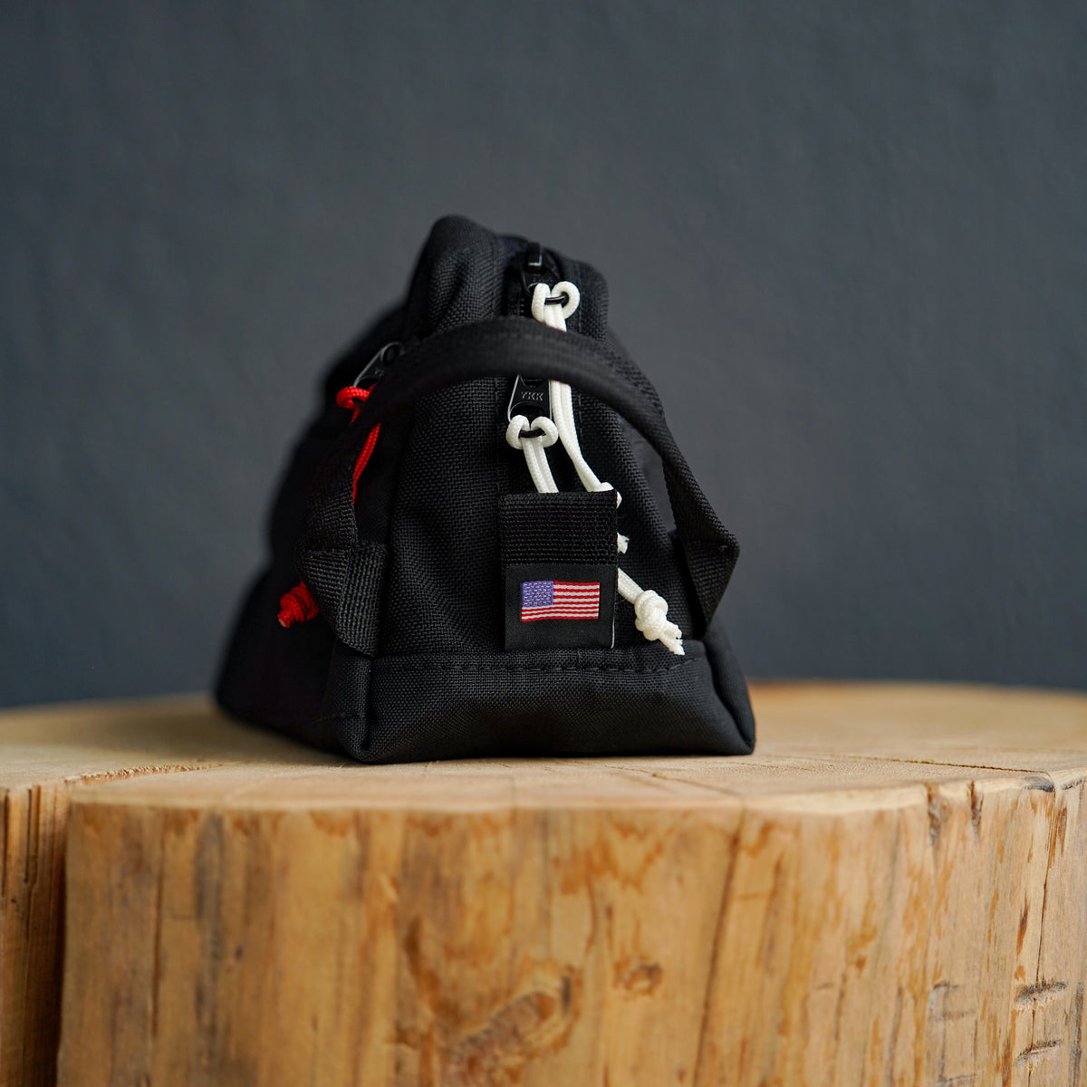 Peak Pouch