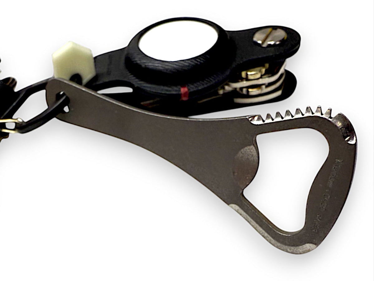 Titan War Claw Multi Tool