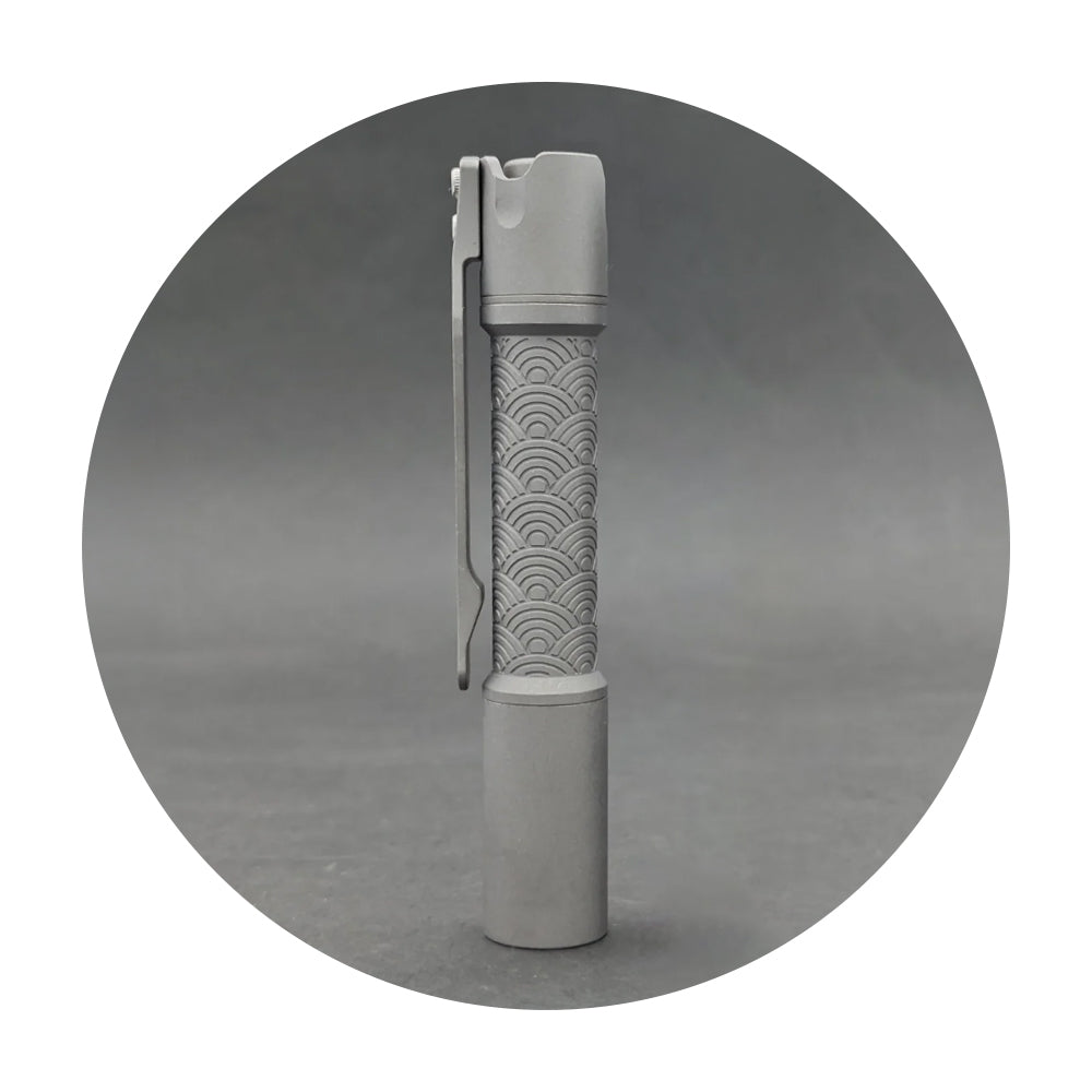 Pineapple Mini MKIII Titanium Flashlight