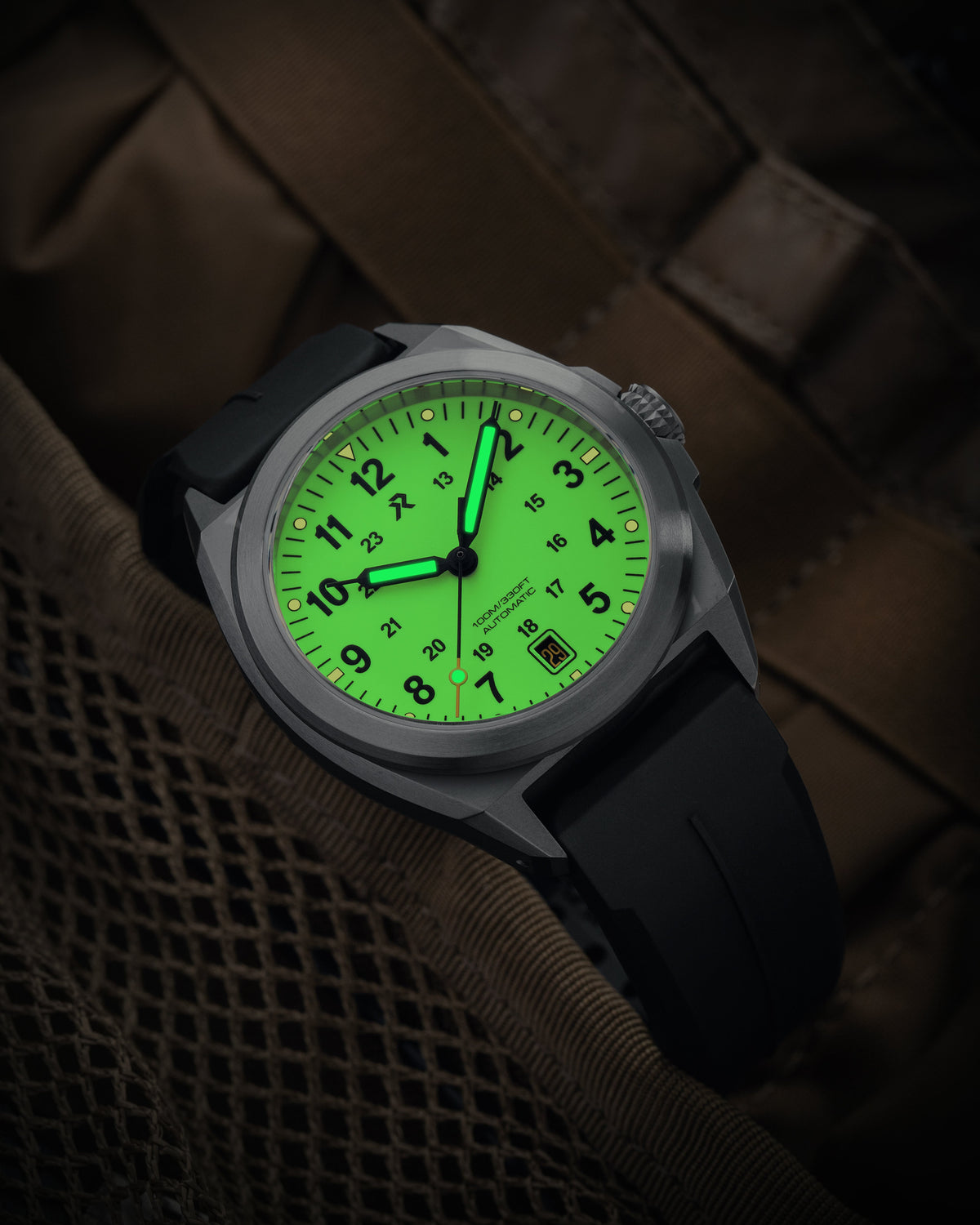 04-Valour-Lume-White-LUME.jpg