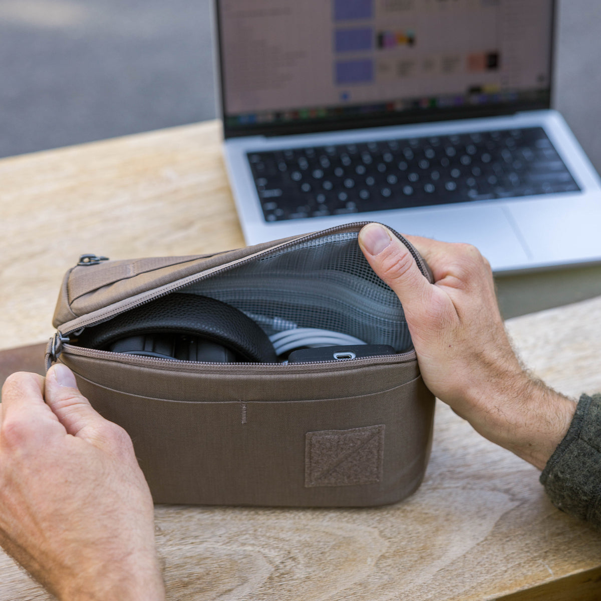 Civic Access Pouch 2 L
