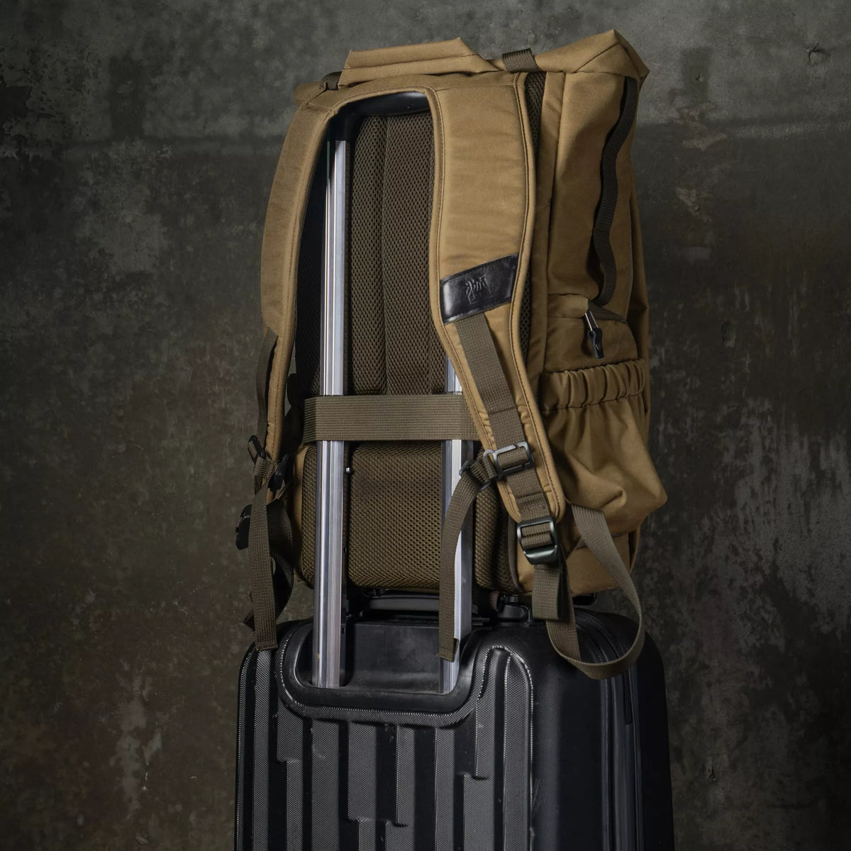 Pilot Travel Camera 18 L - Reppu