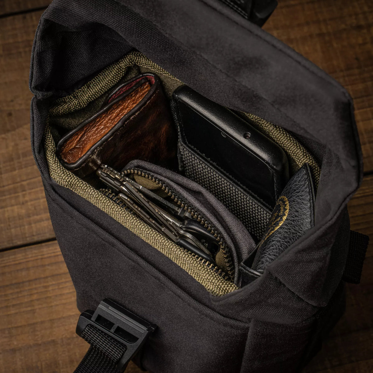 Pilot Travel Camera Bag 2 L