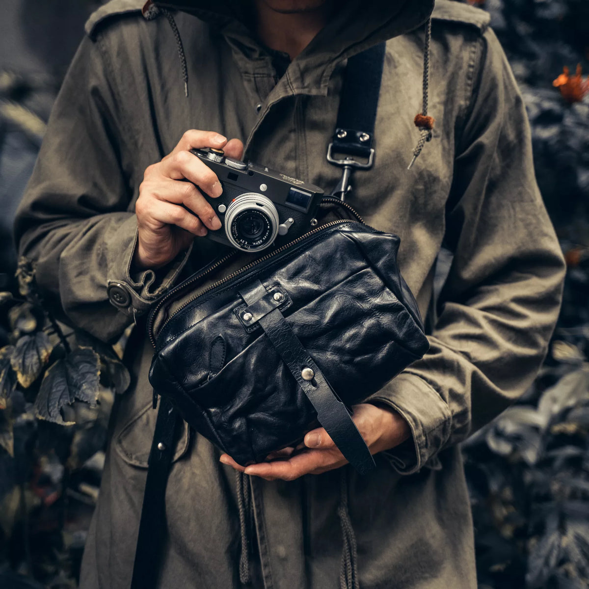 Mini Rider Leather 3.5 L Sling Bag