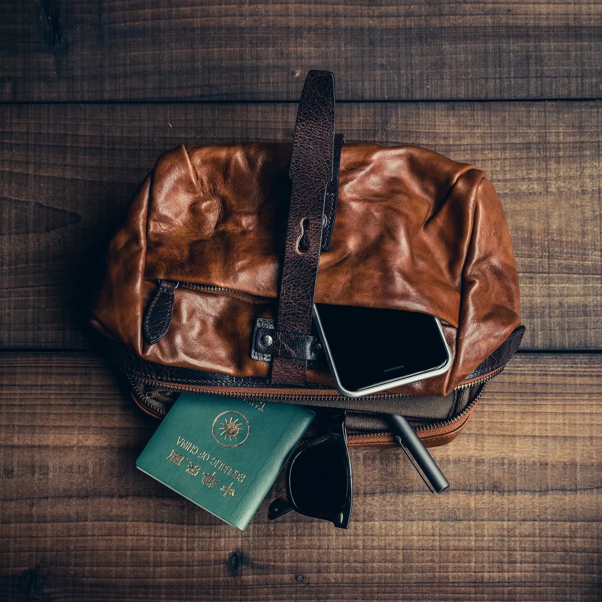 Mini Rider Leather 3.5 L Sling Bag