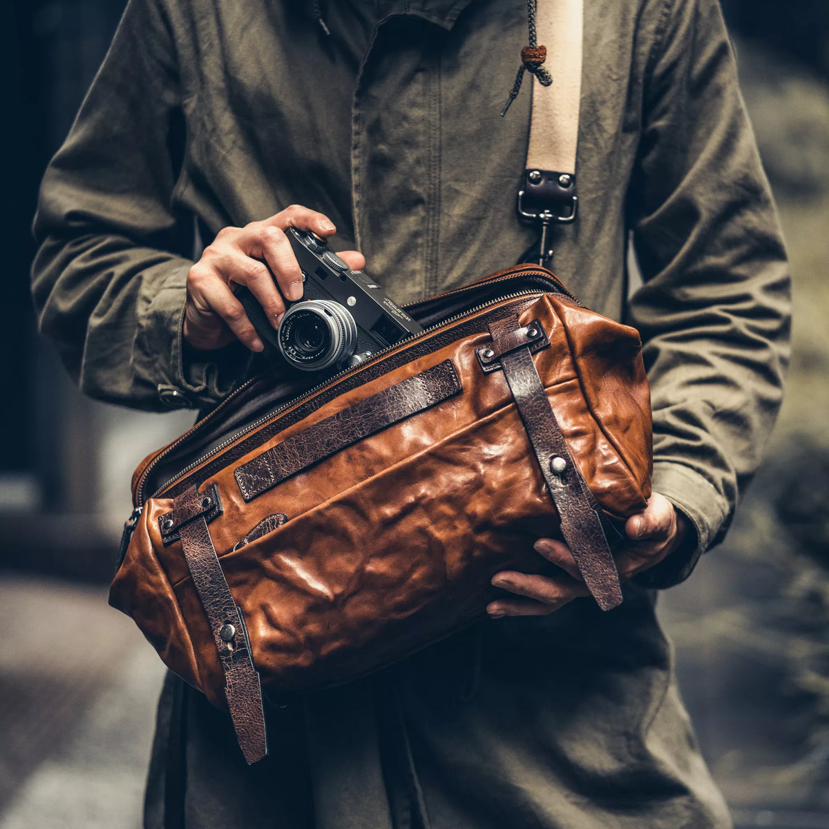 Night Rider Leather 9.5 L Sling Bag