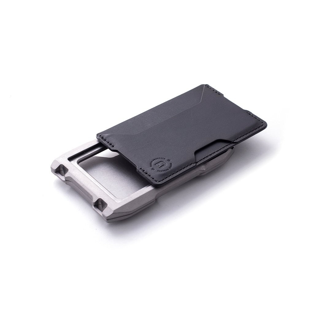 A10 Single Pocket Adapter