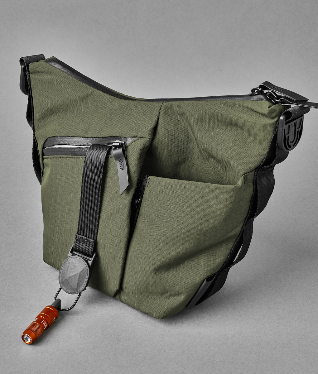 Flow Satchel 2 L