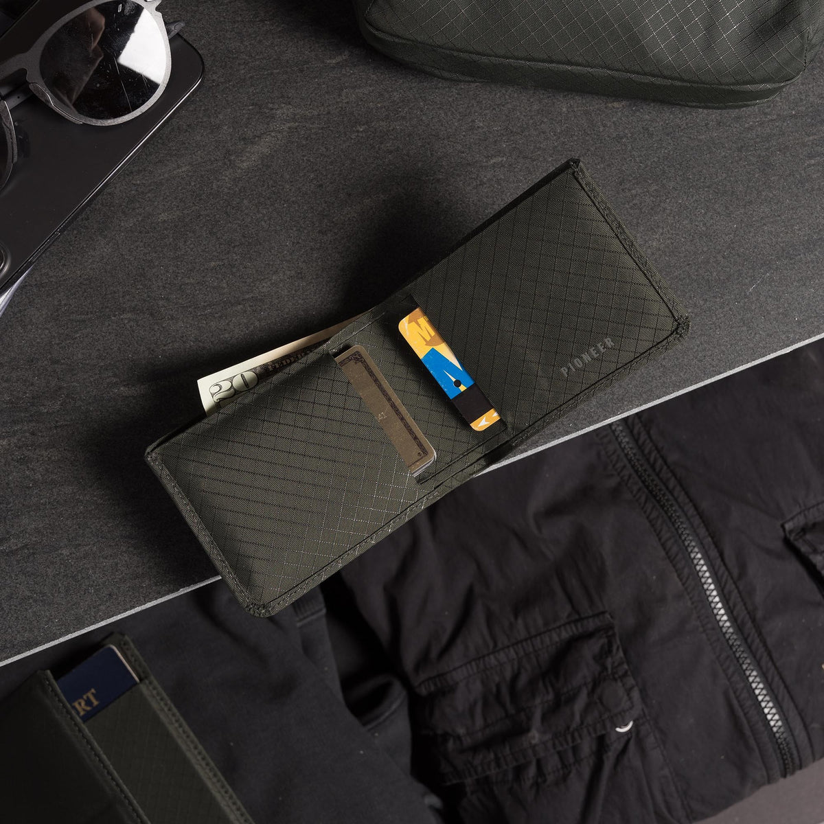 Flyfold Wallet