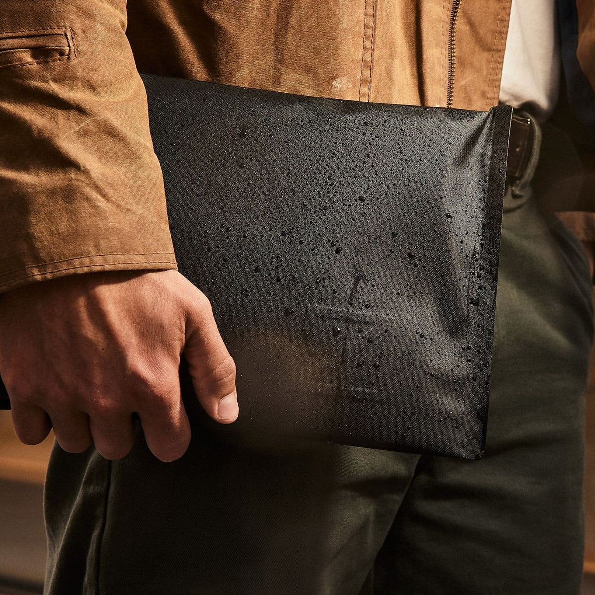 Element Drop In Pouch