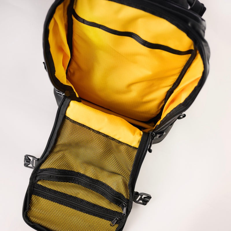 Clamshell 38 Backpack